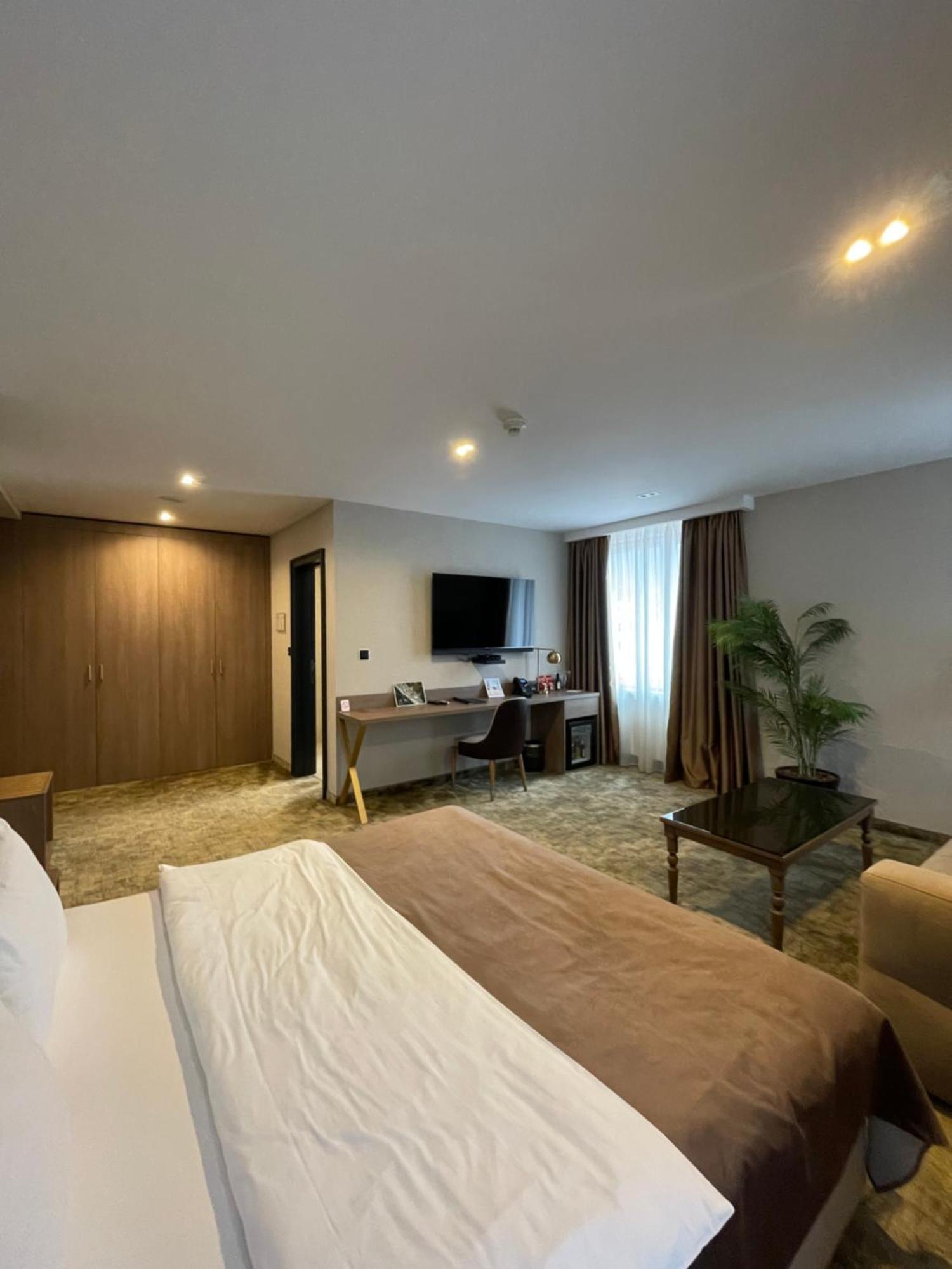 Hotel Terme 36.6 Priboj Kültér fotó